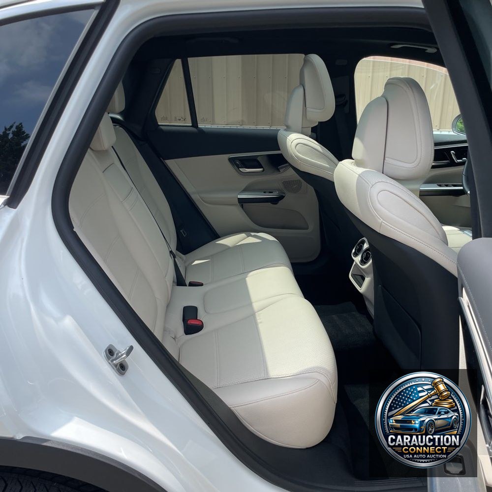 2025 Mercedes-Benz GLC GLC 300 4MATIC