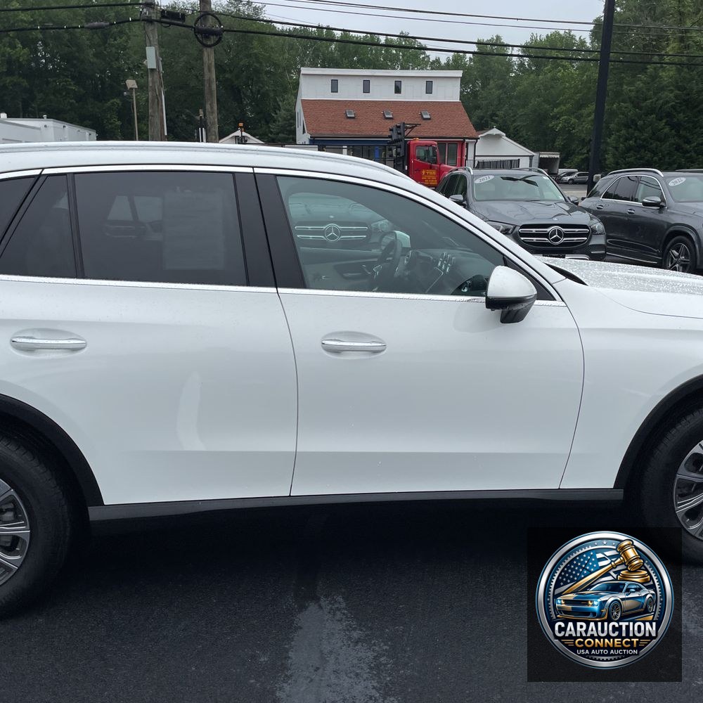 2025 Mercedes-Benz GLC GLC 300 4MATIC