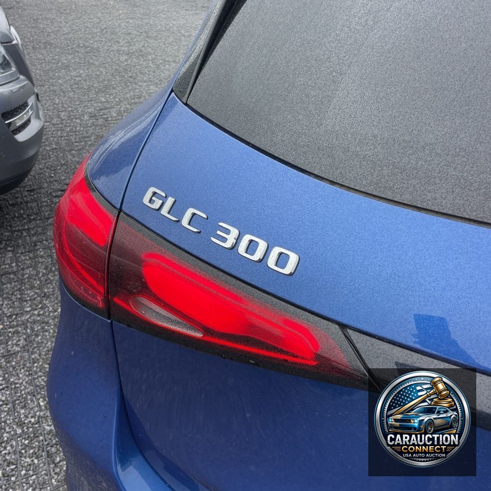 2025 Mercedes-Benz GLC GLC 300 4MATIC