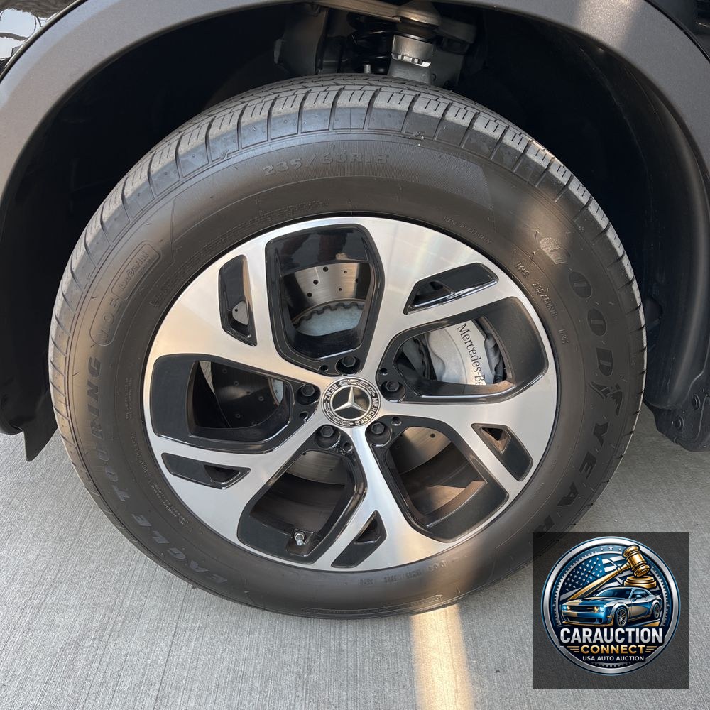 2025 Mercedes-Benz GLC GLC 350e 4MATIC