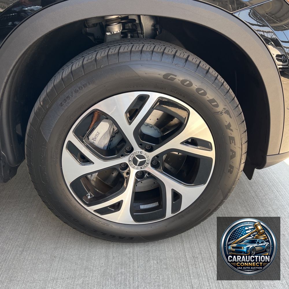 2025 Mercedes-Benz GLC GLC 350e 4MATIC