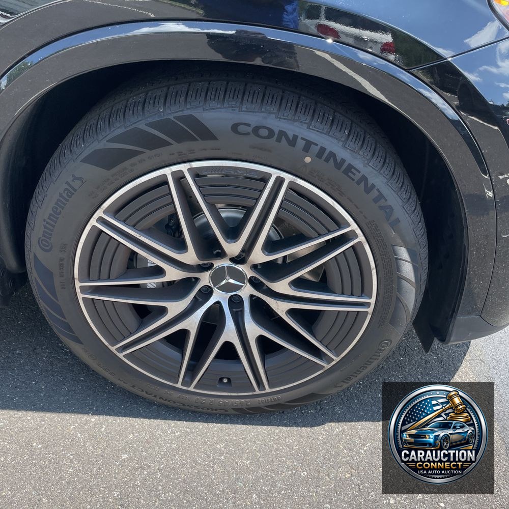 2025 Mercedes-Benz GLC AMG GLC 63 S E Performance