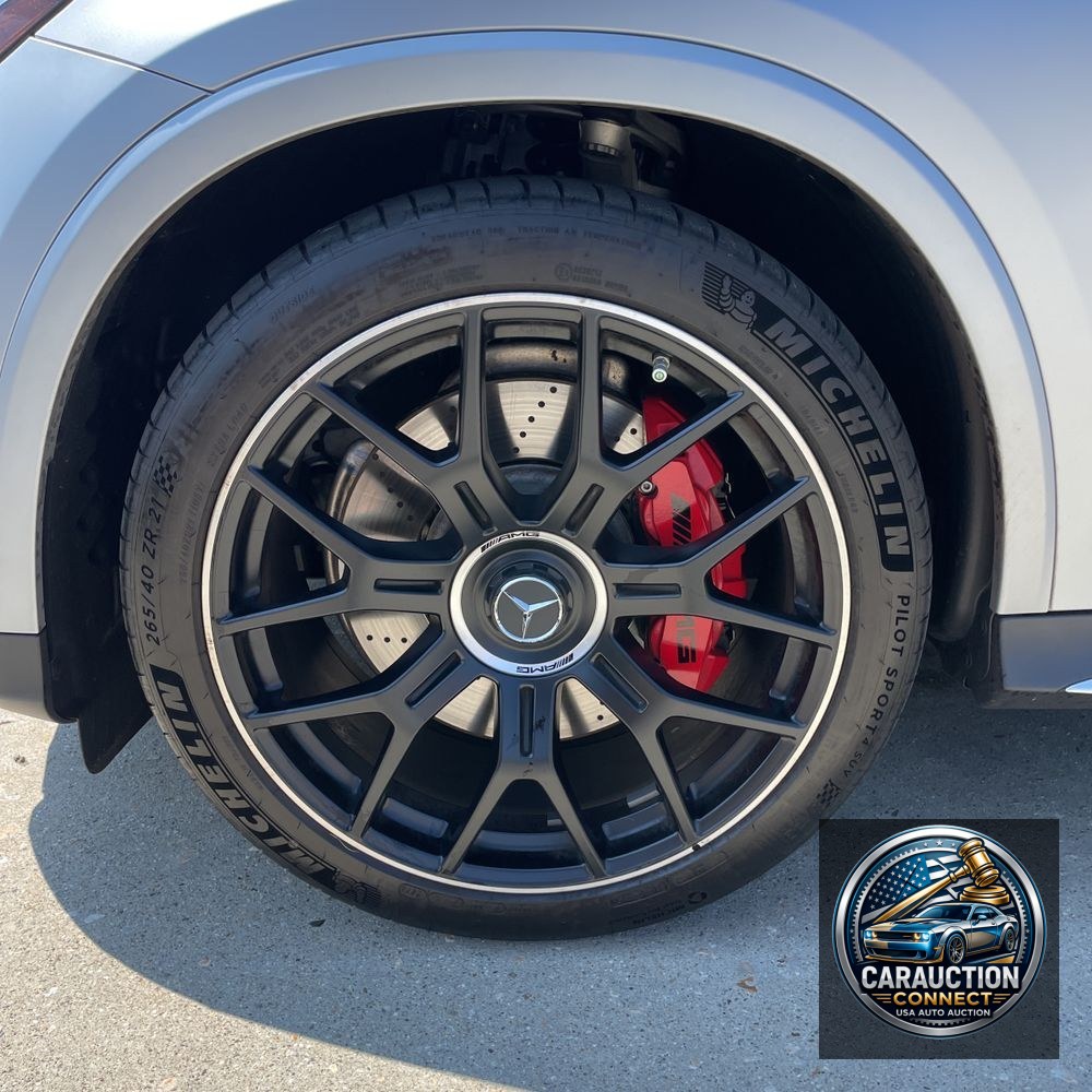 2025 Mercedes-Benz GLC AMG GLC 63 S E Performance