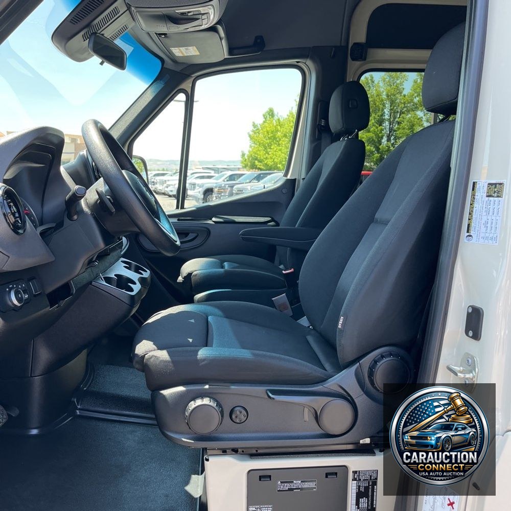 2022 Mercedes-Benz Sprinter 2500