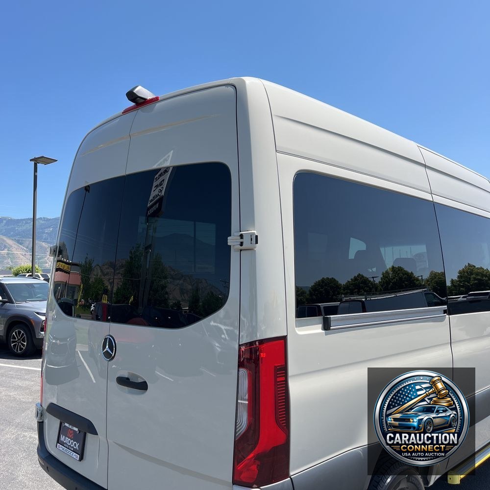 2022 Mercedes-Benz Sprinter 2500