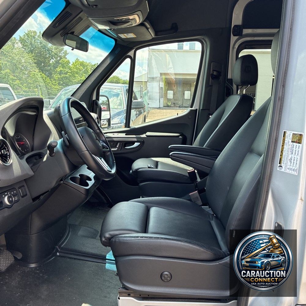 2021 Mercedes-Benz Sprinter 2500