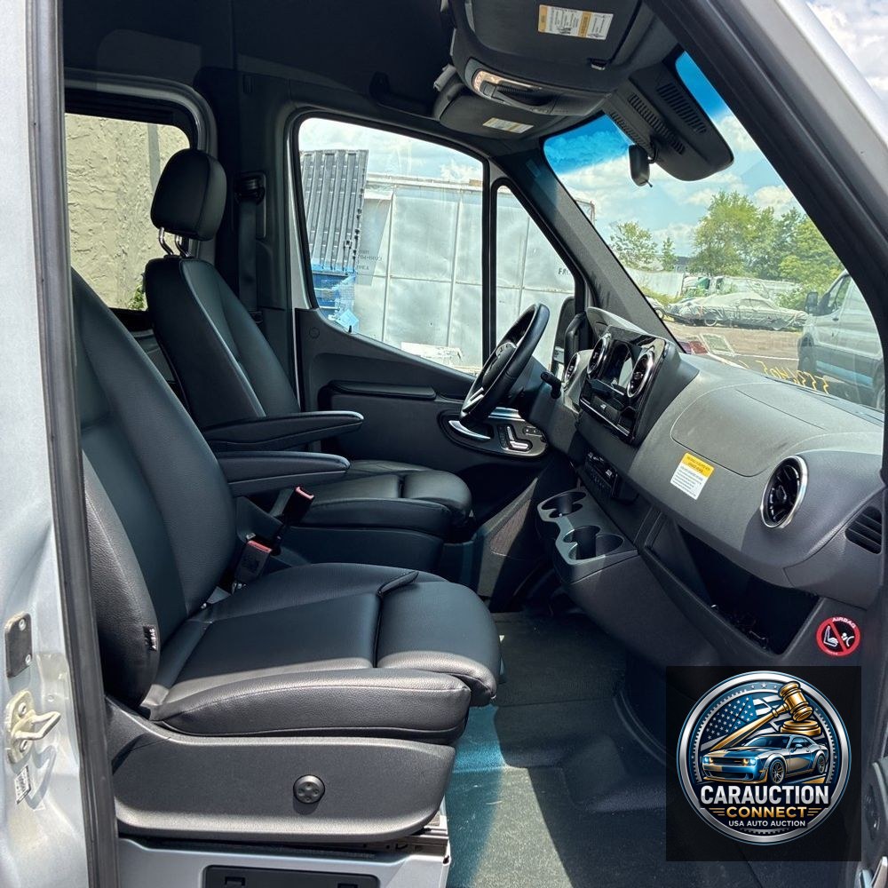 2021 Mercedes-Benz Sprinter 2500