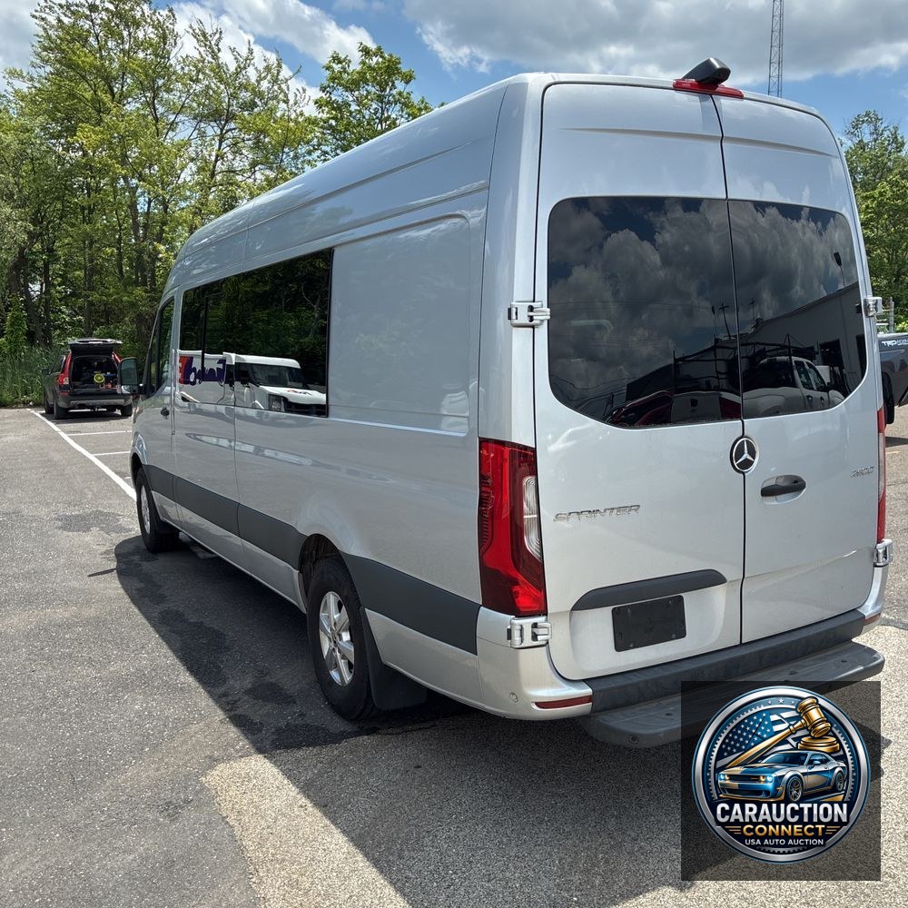 2021 Mercedes-Benz Sprinter 2500