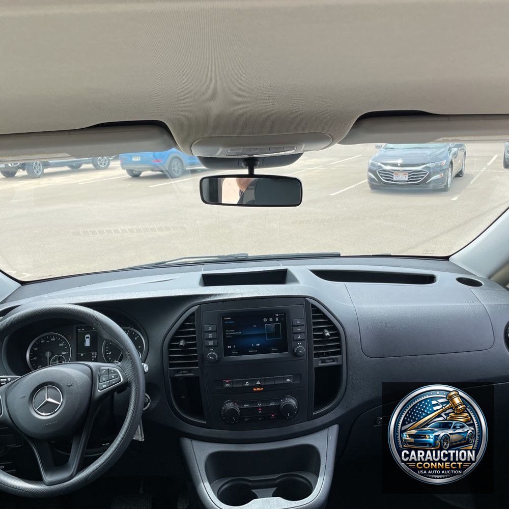 2023 Mercedes-Benz Metris Passenger
