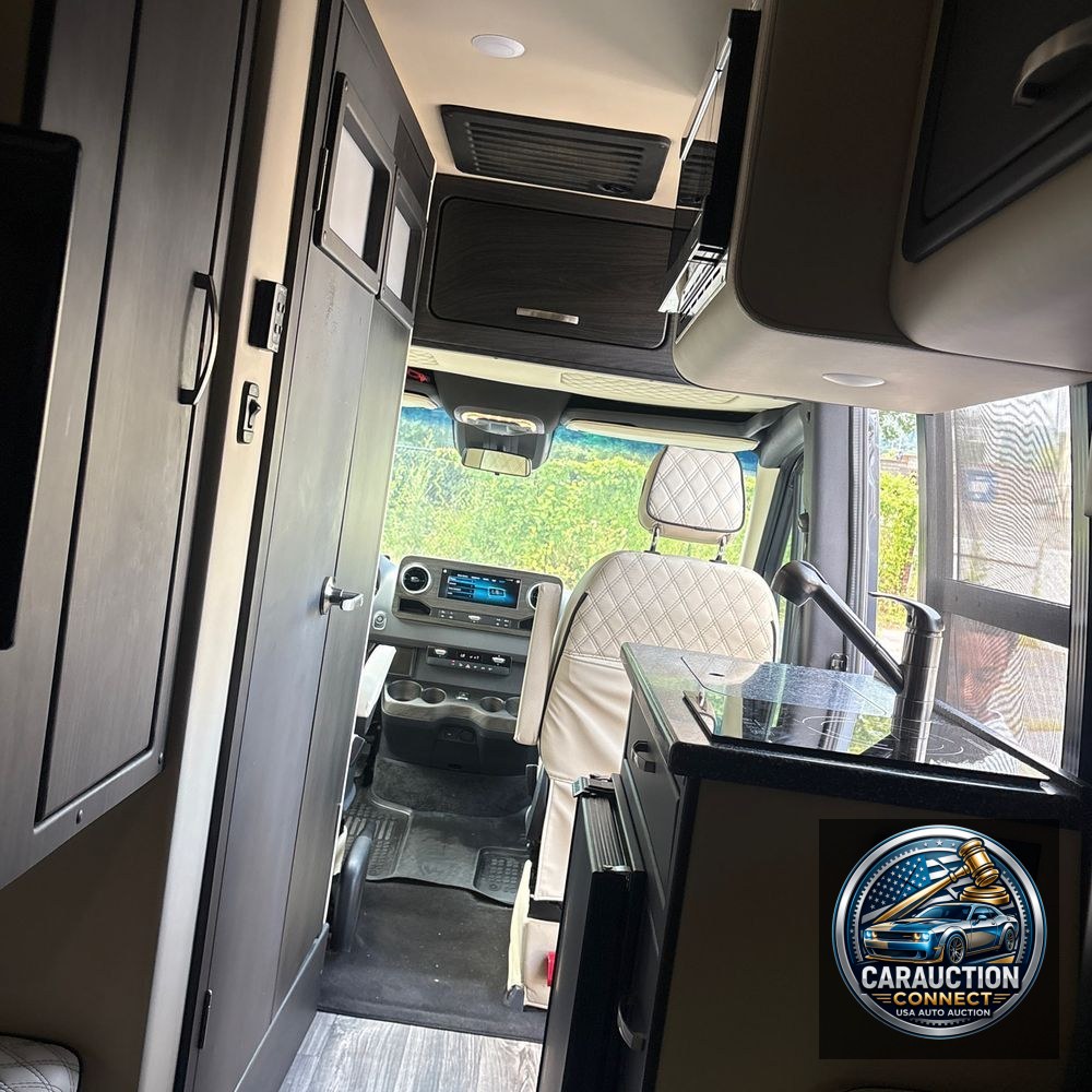 2020 Mercedes-Benz Sprinter 2500 Std Roof