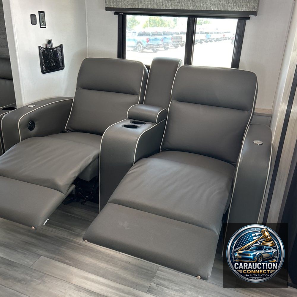 2023 Mercedes-Benz Sprinter 3500 C/C