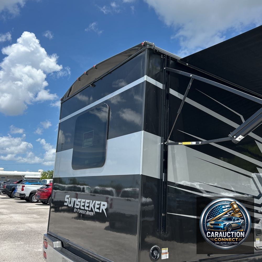 2023 Mercedes-Benz Sprinter 3500 C/C