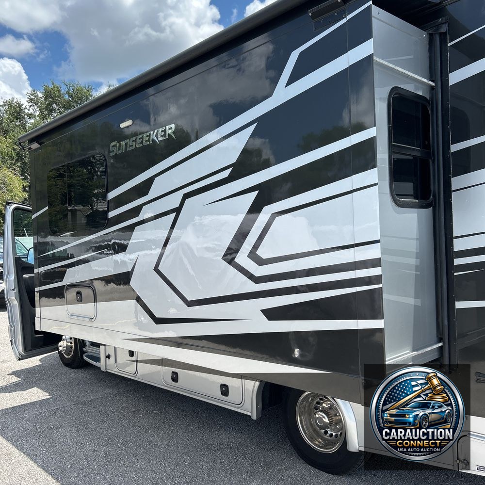 2023 Mercedes-Benz Sprinter 3500 C/C