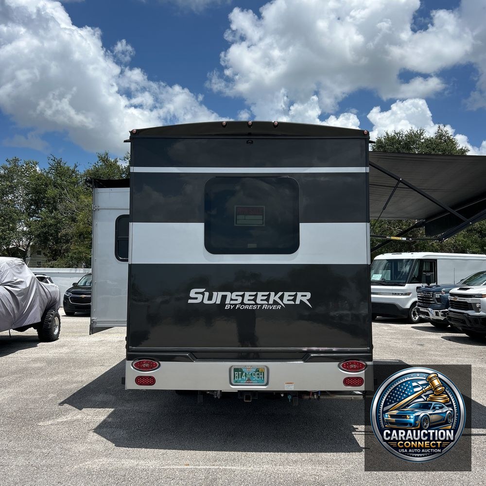 2023 Mercedes-Benz Sprinter 3500 C/C