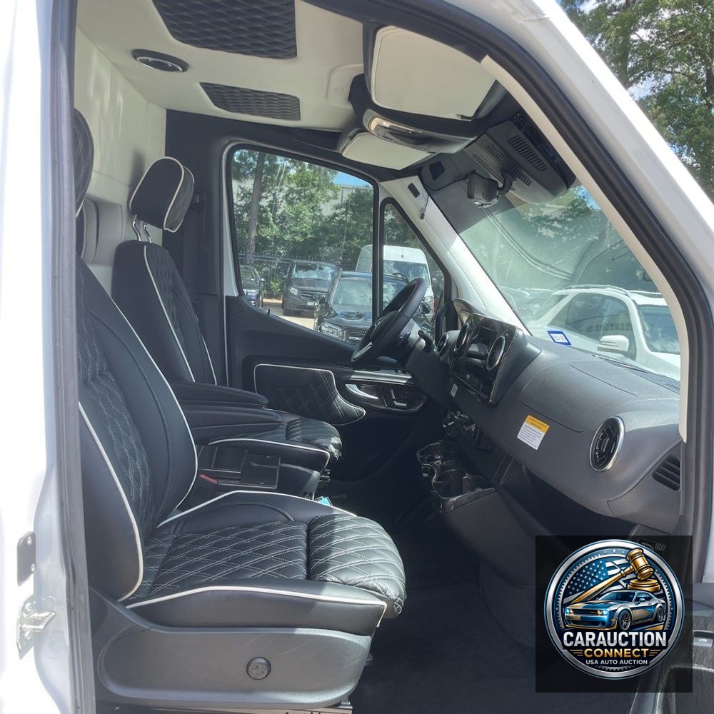 2023 Mercedes-Benz Sprinter 3500XD
