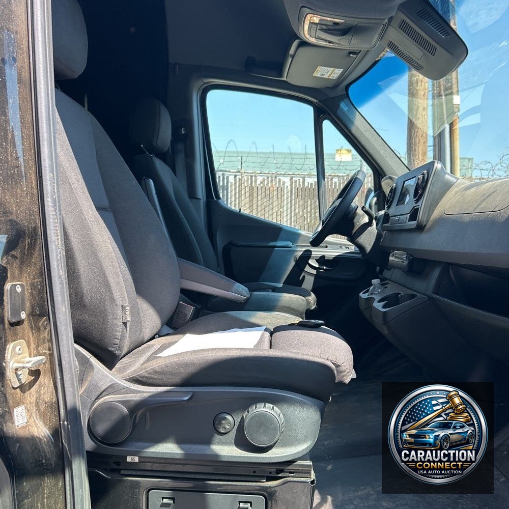 2022 Mercedes-Benz Sprinter 2500