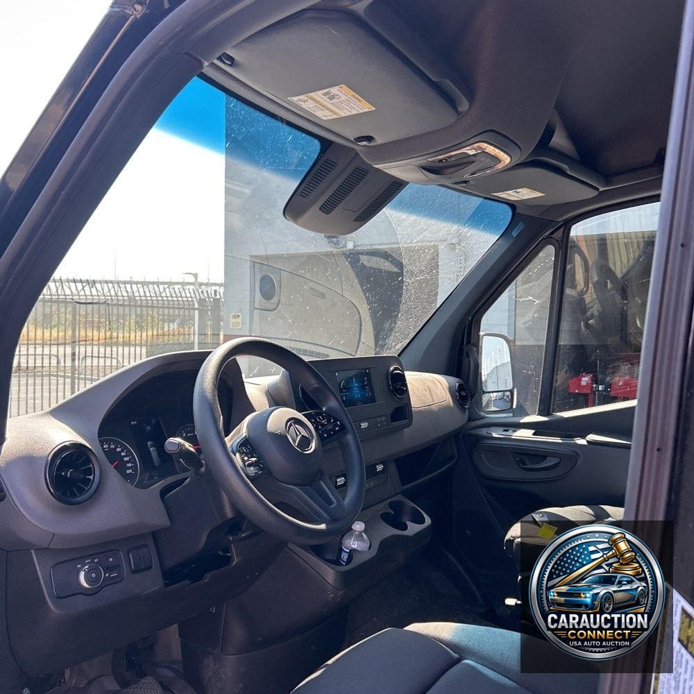2022 Mercedes-Benz Sprinter 2500