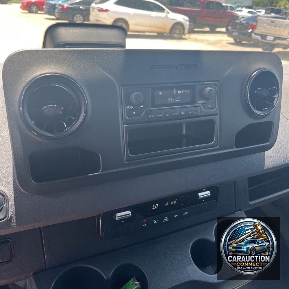 2025 Mercedes-Benz Sprinter 2500