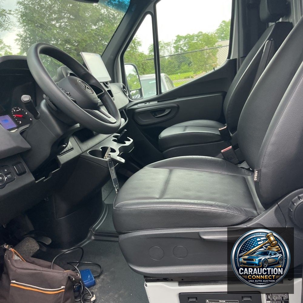 2023 Mercedes-Benz Sprinter 2500