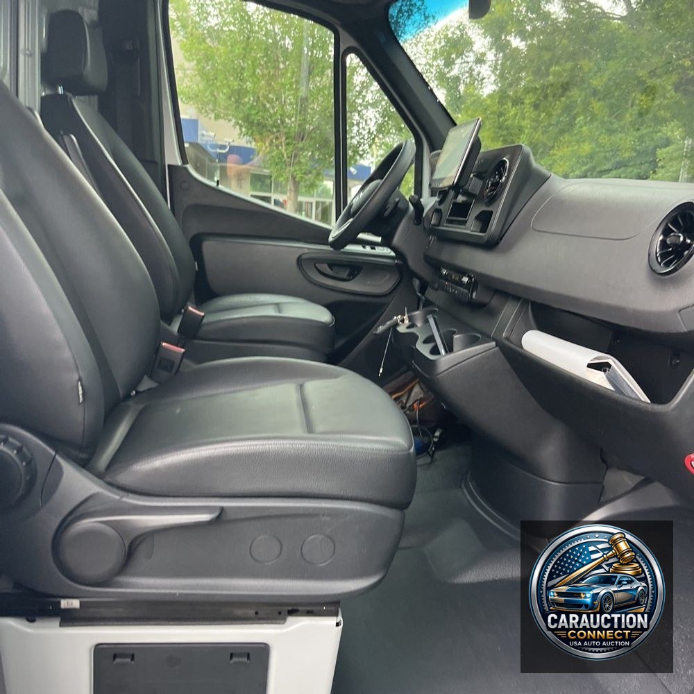 2023 Mercedes-Benz Sprinter 2500