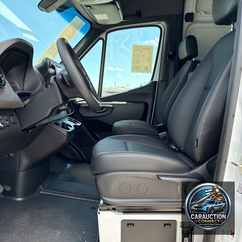 2023 Mercedes-Benz Sprinter 2500