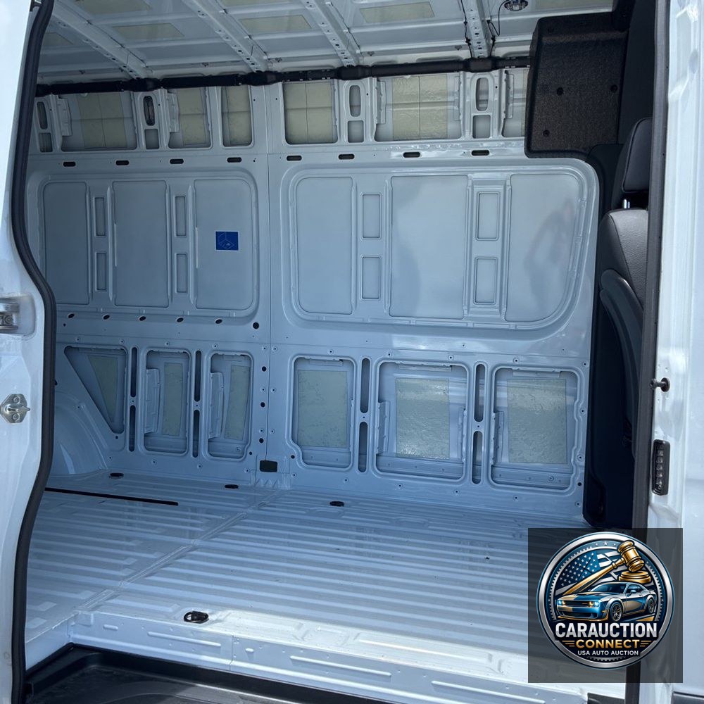 2023 Mercedes-Benz Sprinter 2500