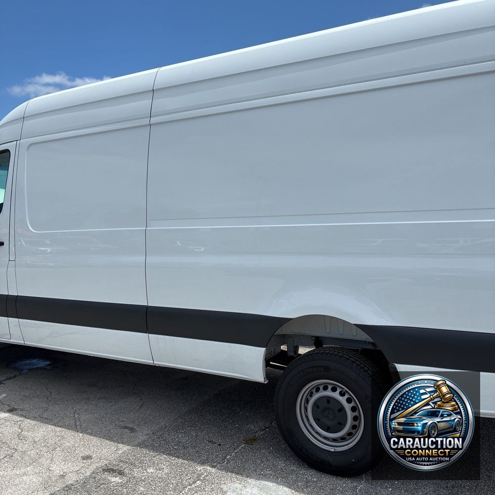 2023 Mercedes-Benz Sprinter 2500