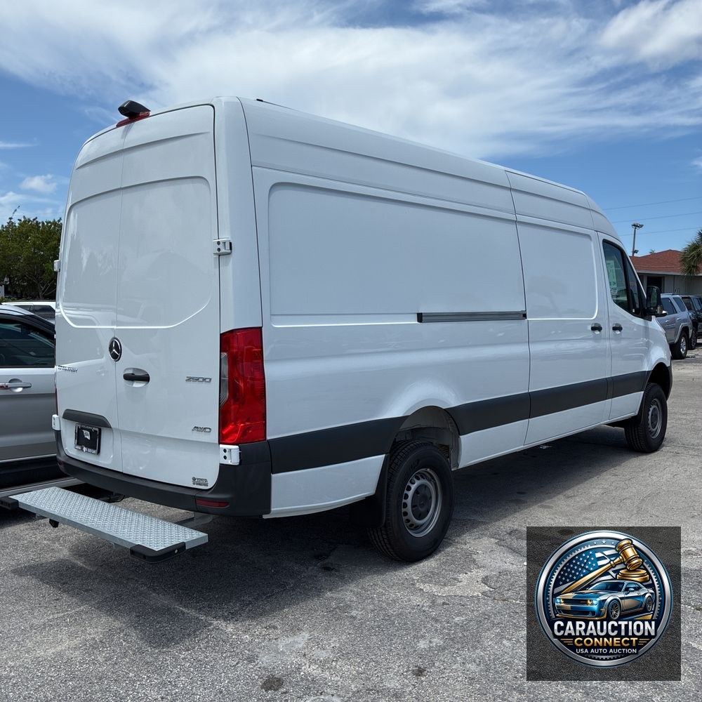 2023 Mercedes-Benz Sprinter 2500