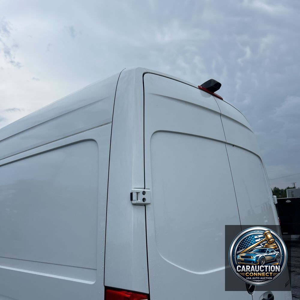 2023 Mercedes-Benz Sprinter 2500