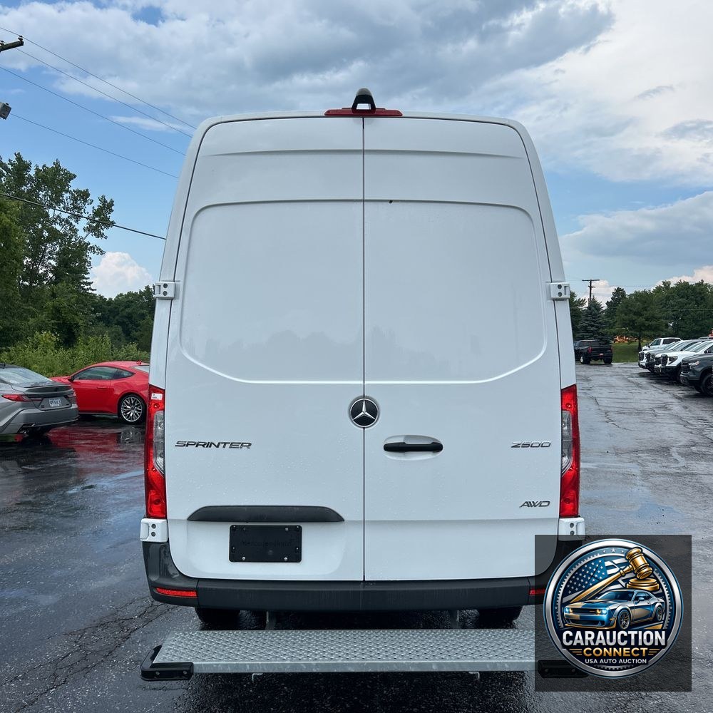 2023 Mercedes-Benz Sprinter 2500