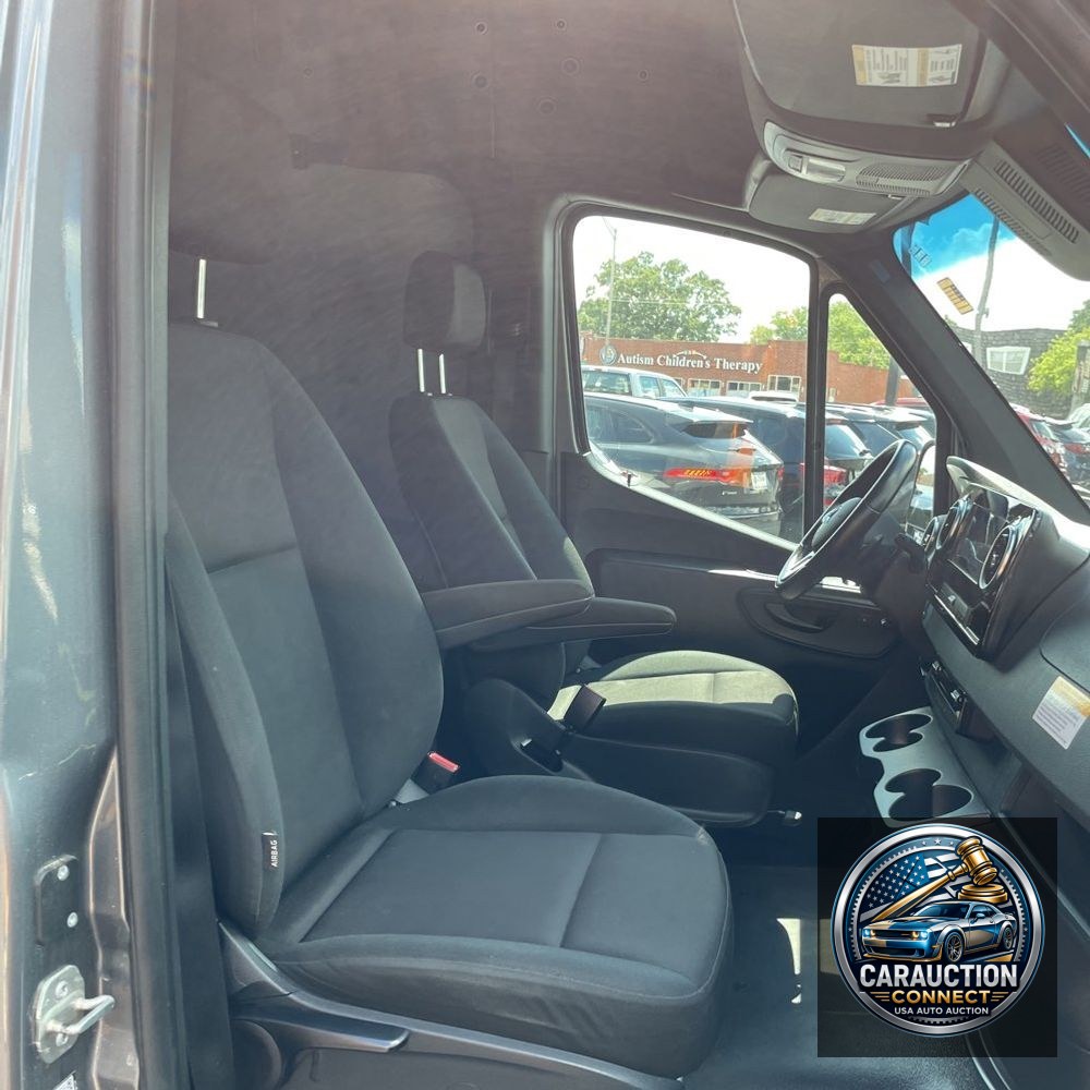 2024 Mercedes-Benz Sprinter 2500