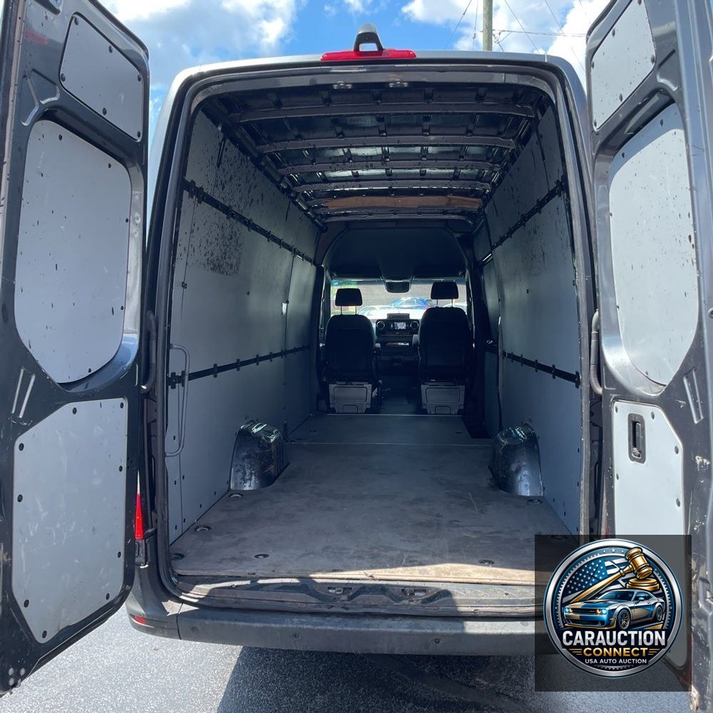 2024 Mercedes-Benz Sprinter 2500
