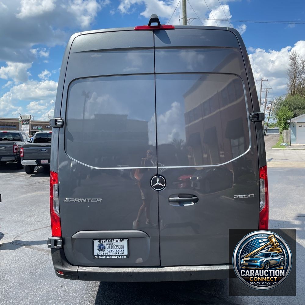 2024 Mercedes-Benz Sprinter 2500