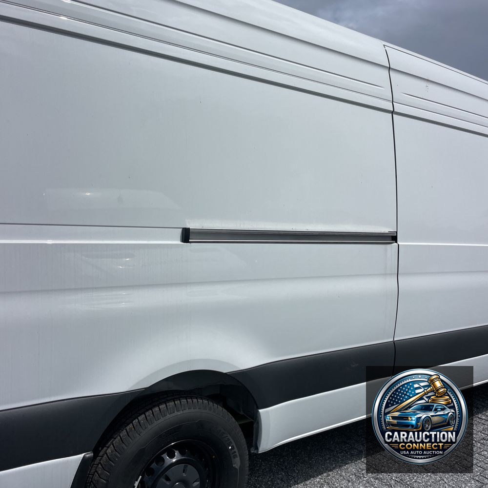 2024 Mercedes-Benz eSprinter 2500