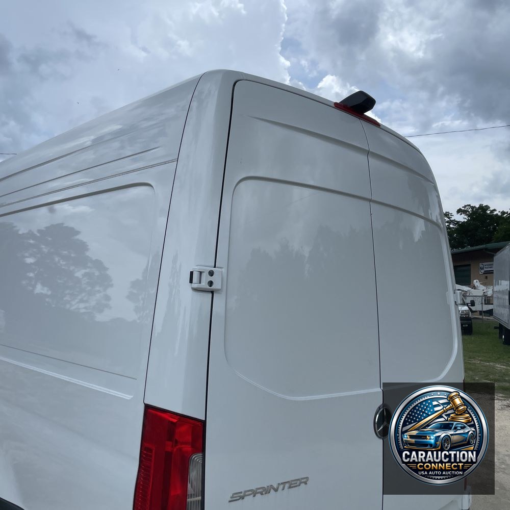 2025 Mercedes-Benz Sprinter 3500