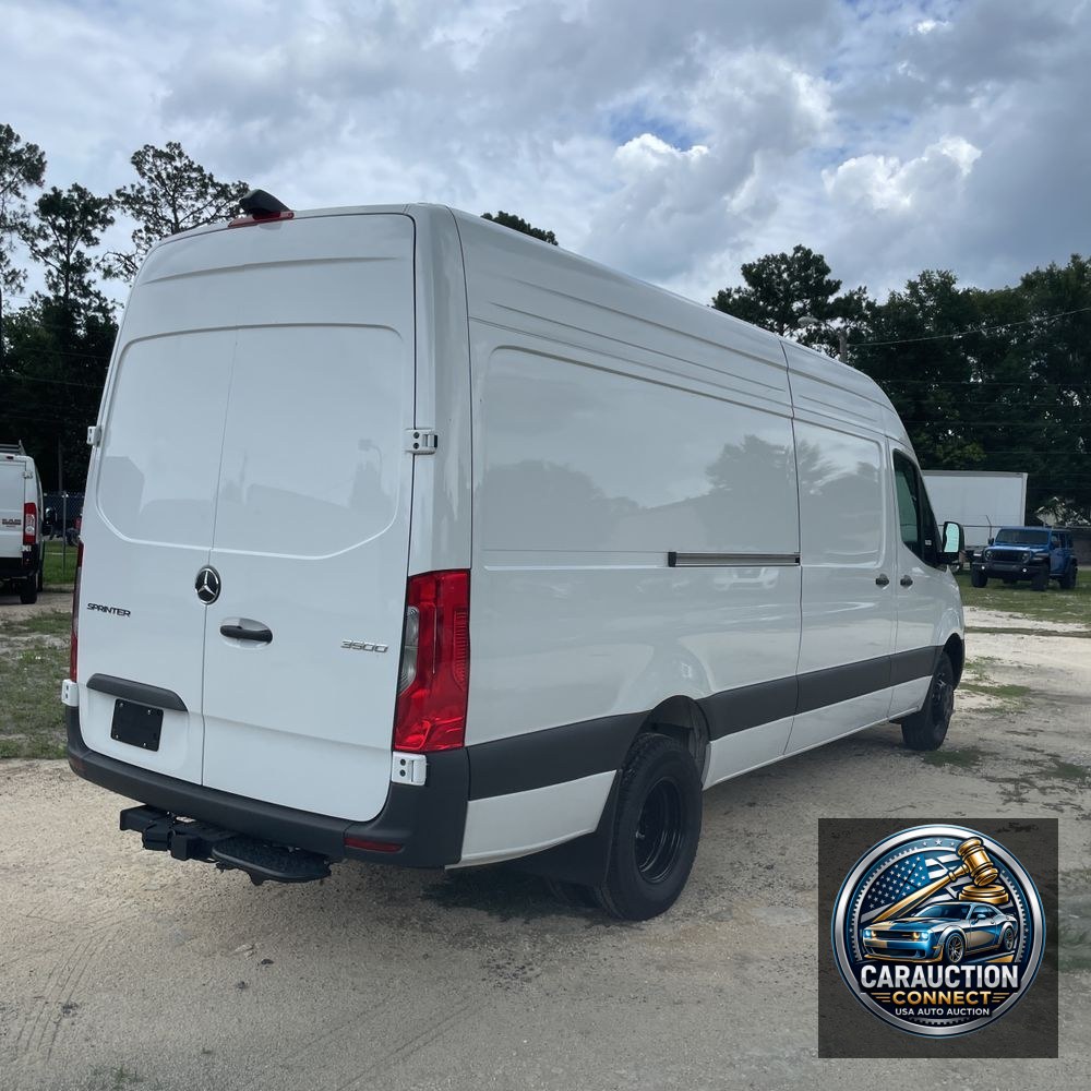 2025 Mercedes-Benz Sprinter 3500