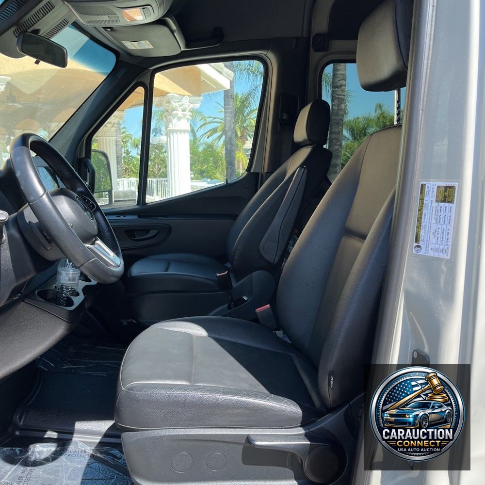 2022 Mercedes-Benz Sprinter 2500