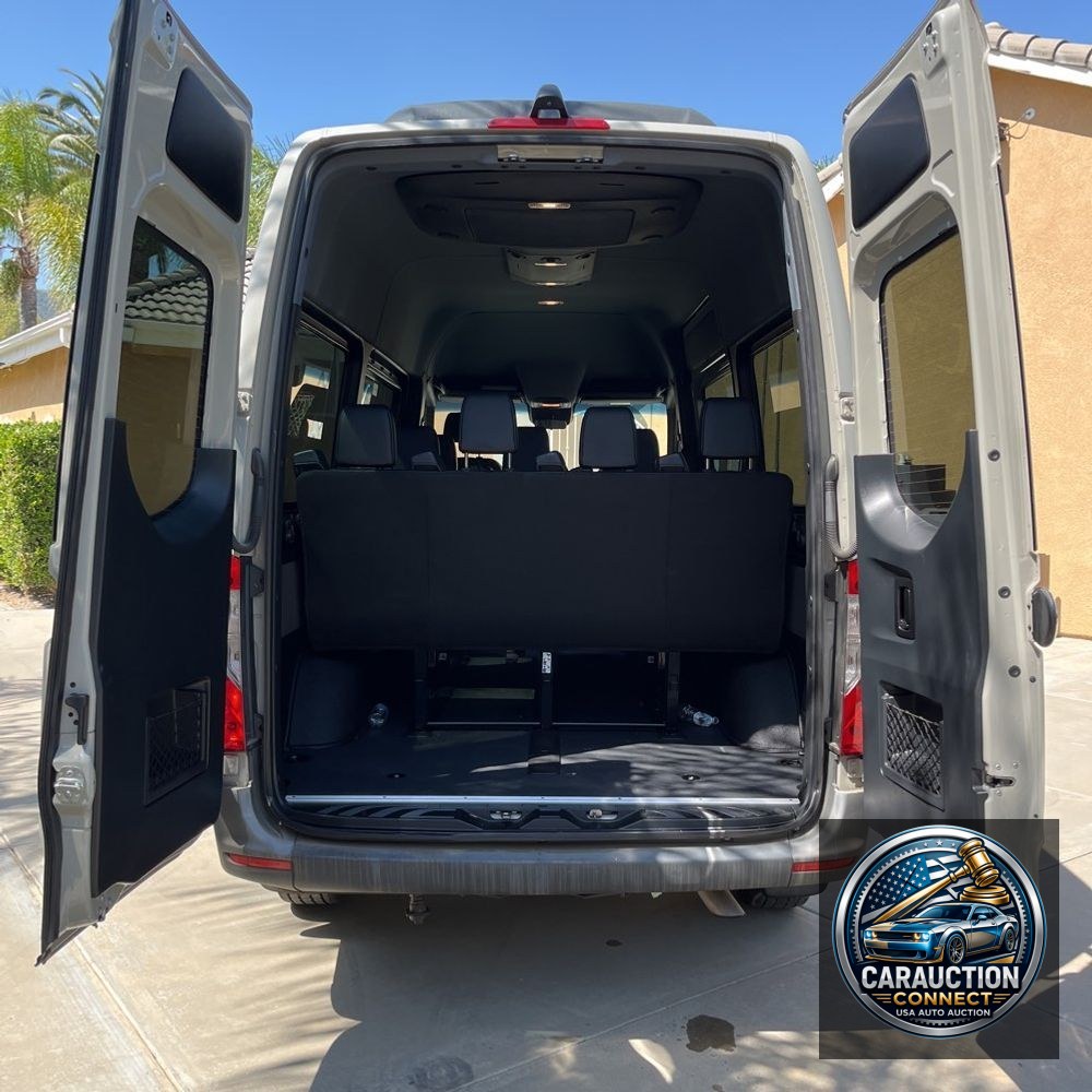 2022 Mercedes-Benz Sprinter 2500