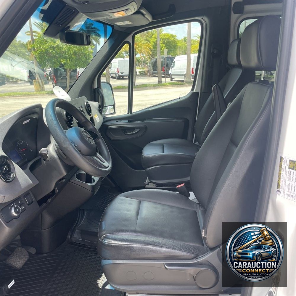 2021 Mercedes-Benz Sprinter 2500