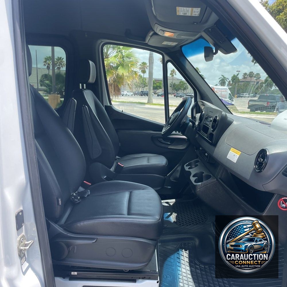 2021 Mercedes-Benz Sprinter 2500
