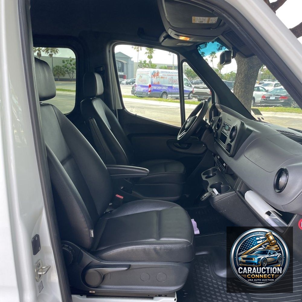 2021 Mercedes-Benz Sprinter 2500