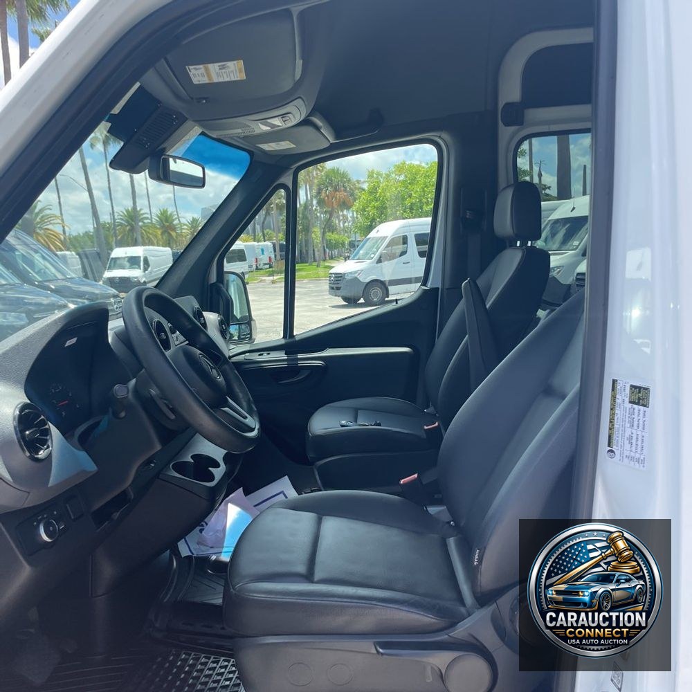 2021 Mercedes-Benz Sprinter 2500