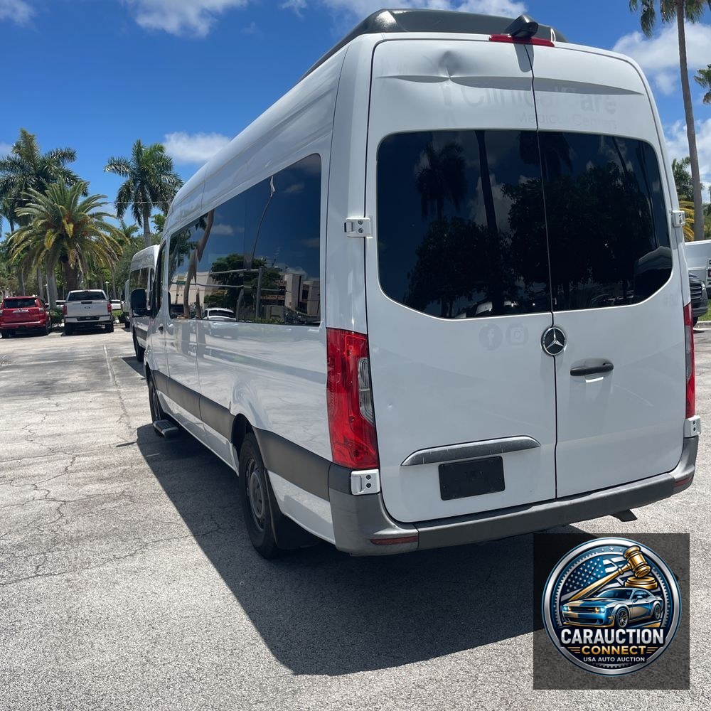 2021 Mercedes-Benz Sprinter 2500