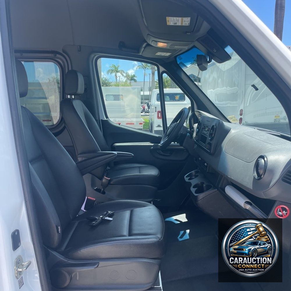 2021 Mercedes-Benz Sprinter 2500