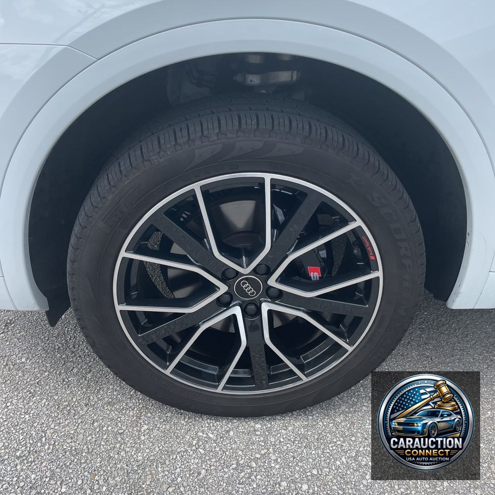 2024 Audi SQ5 Premium Plus