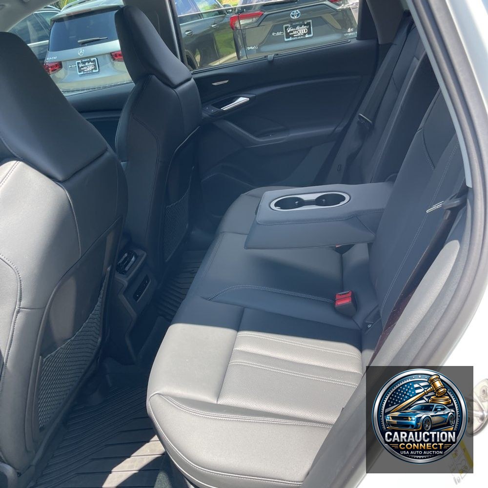 2025 Audi Q6 e-tron Premium Plus