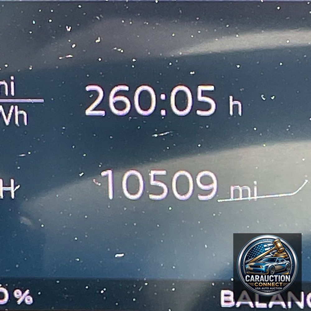 2025 Audi Q6 e-tron Premium Plus