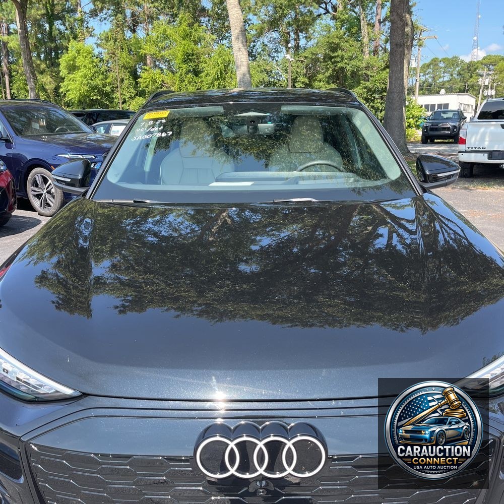 2025 Audi Q6 e-tron Premium
