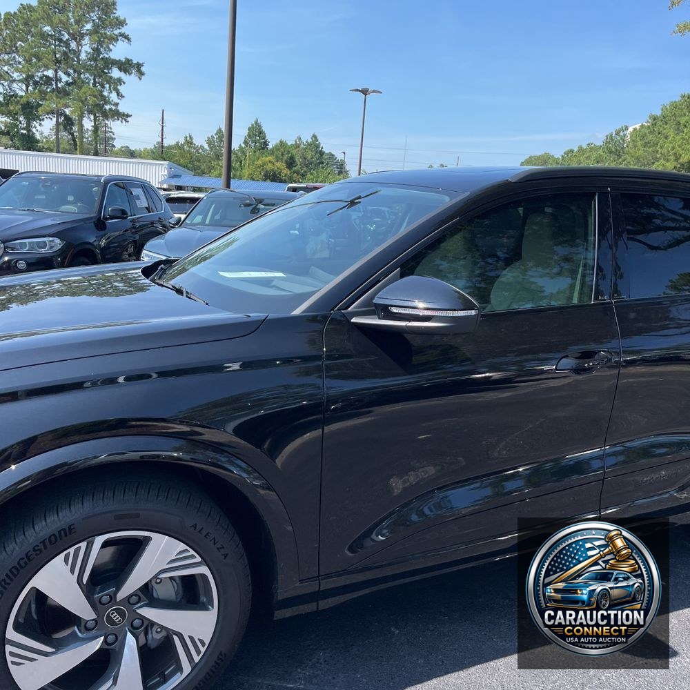 2025 Audi Q6 e-tron Premium