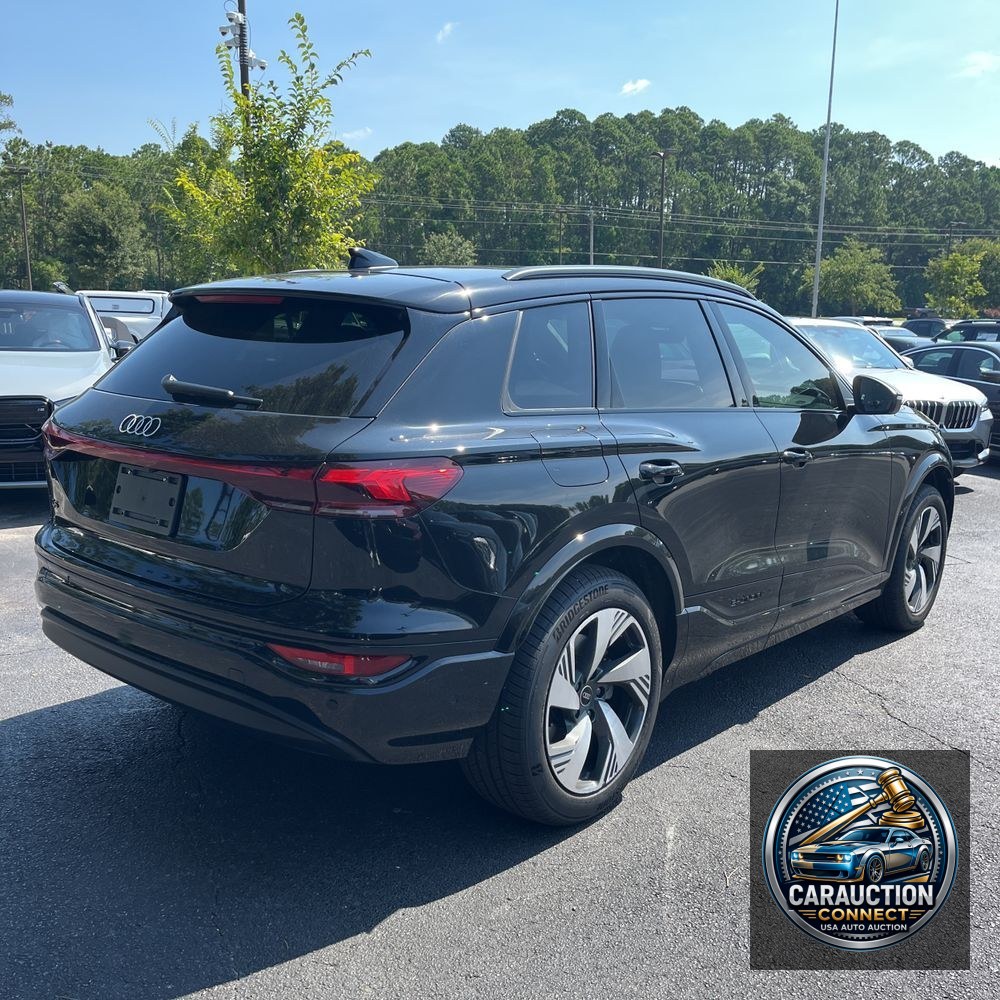 2025 Audi Q6 e-tron Premium